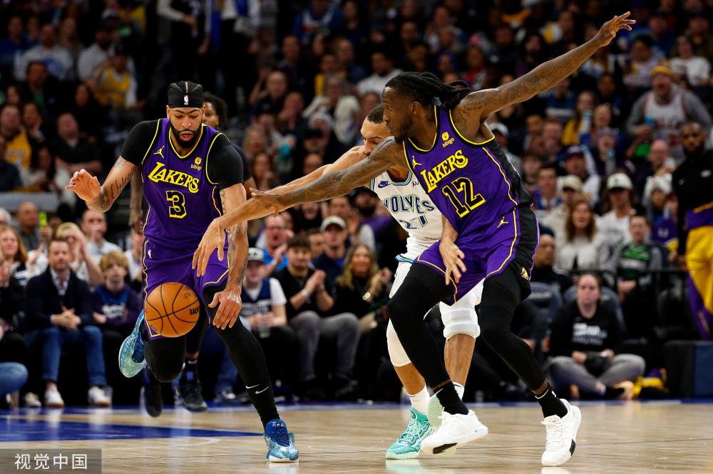 她们强大的 她们强大的