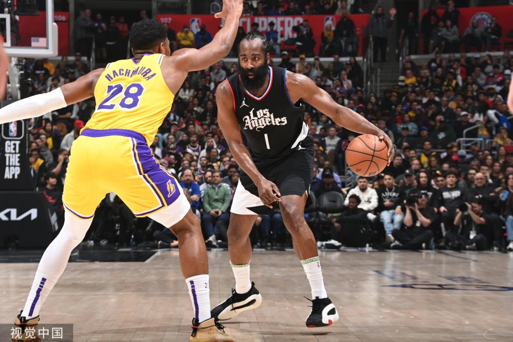 它要求球员 它要求球员