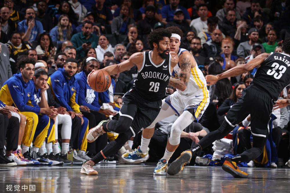 展现出超强 展现出超强